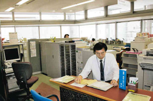 介護職員の相談事業に乗り出した県社会福祉協議会＝富山市安住町のサンシップとやまで